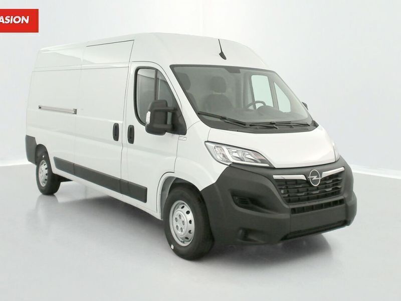 Blanc Utilisé 2023 Opel Movano Van | 33 480 € - Image 1/4