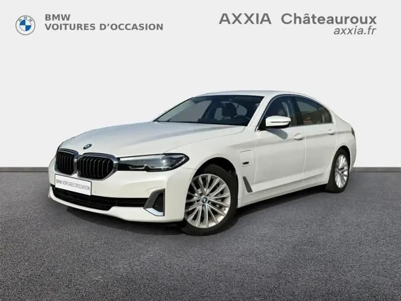 Blanc Utilisé 2022 BMW 530 Luxury Line Berline | 47 890 € (Prix assez cher) - Image 1/4