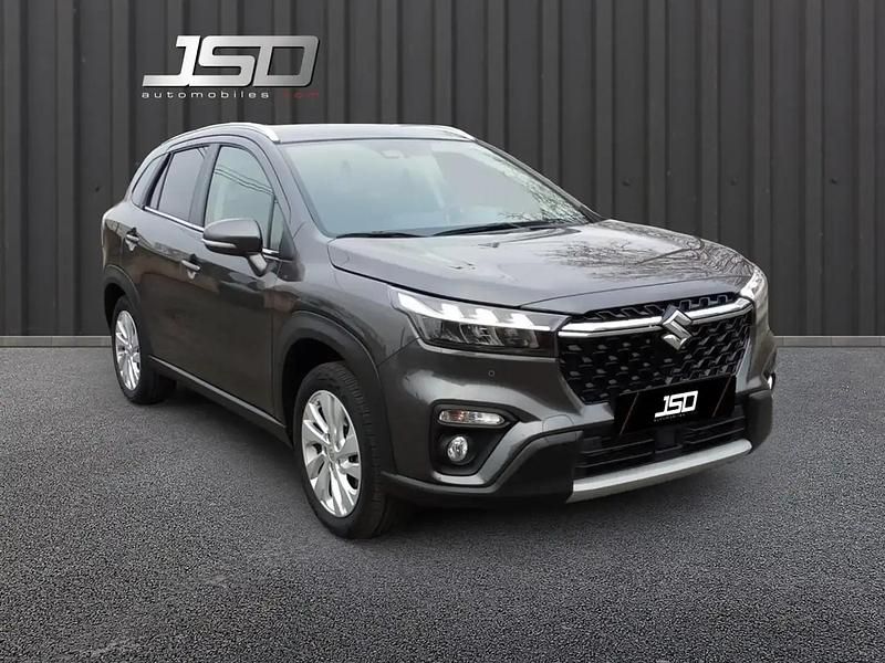 Gris Occasion 2023 Suzuki SX4 S-Cross SUV | 18 990 € (Prix juste) - Image 1/4