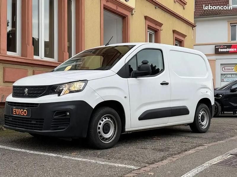 Occasion Peugeot Partner 103 ch (75 kW) 2021 Blanc Monospace
