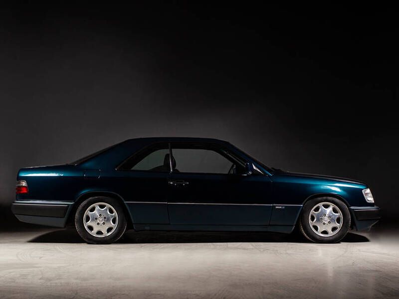 Vert Utilisé 1995 Mercedes E320 Coupé | 16 900 € - Image 1/4