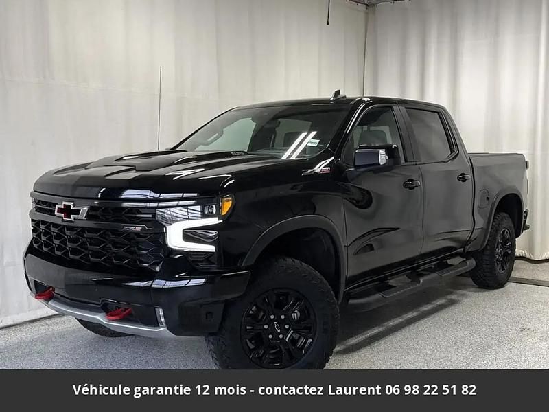 Noir Utilisé 2023 Chevrolet Silverado SUV | 68 379 € - Image 1/4