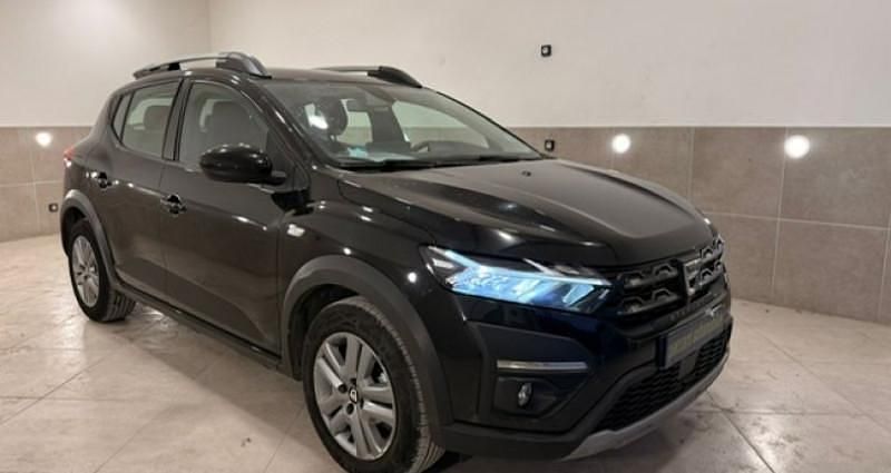 Utilisé 2023 Dacia Sandero Comfort Citadine | 12 990 € (Bon prix) - Image 1/4