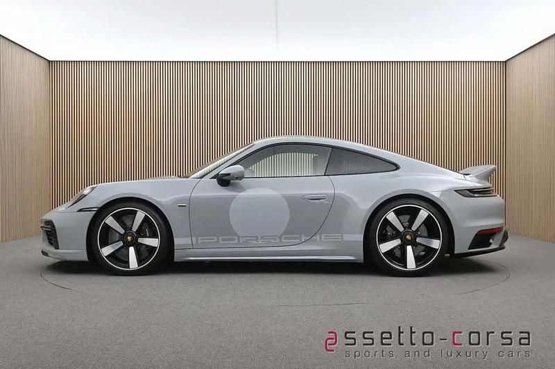 Gris Occasion 2023 Porsche 992 Sport Coupé | 324 900 € - Image 1/4