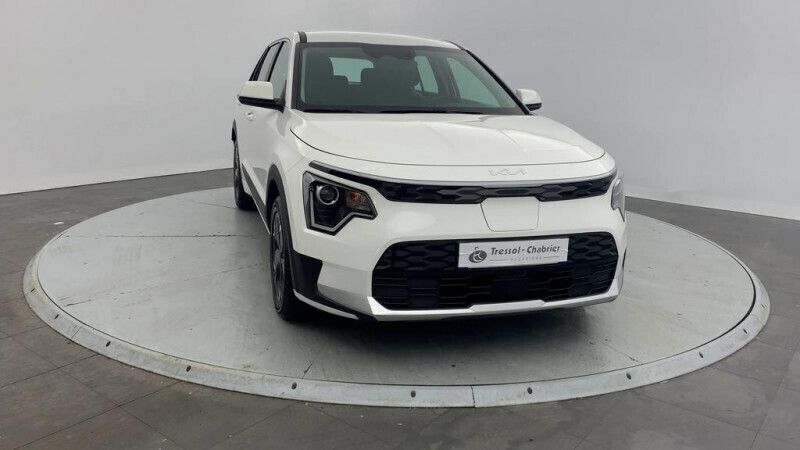 Blanc Occasion 2023 Kia e-Niro Motion SUV | 25 199 € (Prix juste) - Image 1/4