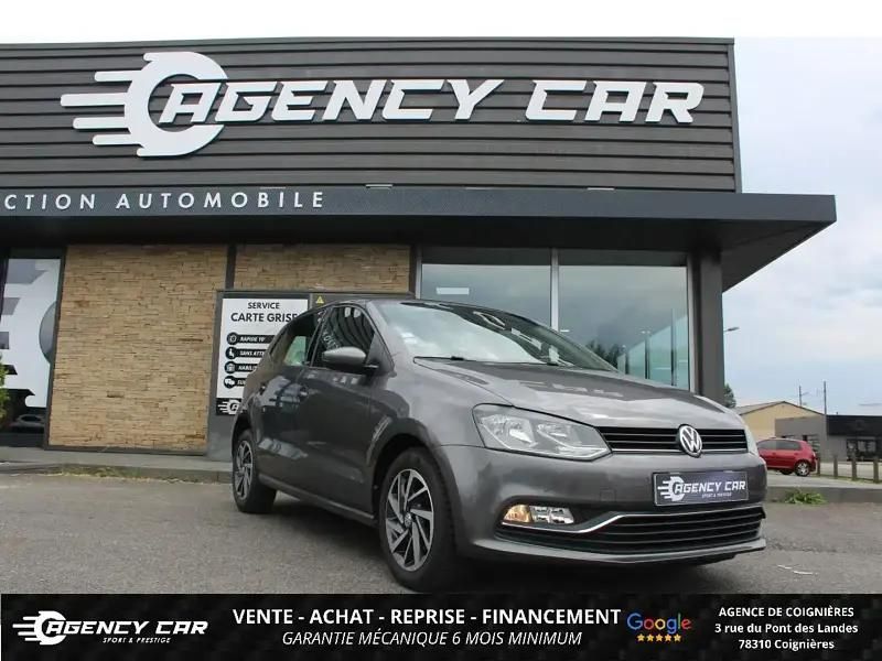 Gris Utilisé 2017 VW Polo Match Coupé | 7 999 € (Super prix) - Image 1/3