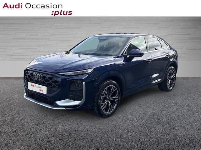 Bleu navarre métallisé Occasion 2026 Audi Q3 Design SUV | 61 900 € - Image 1/4