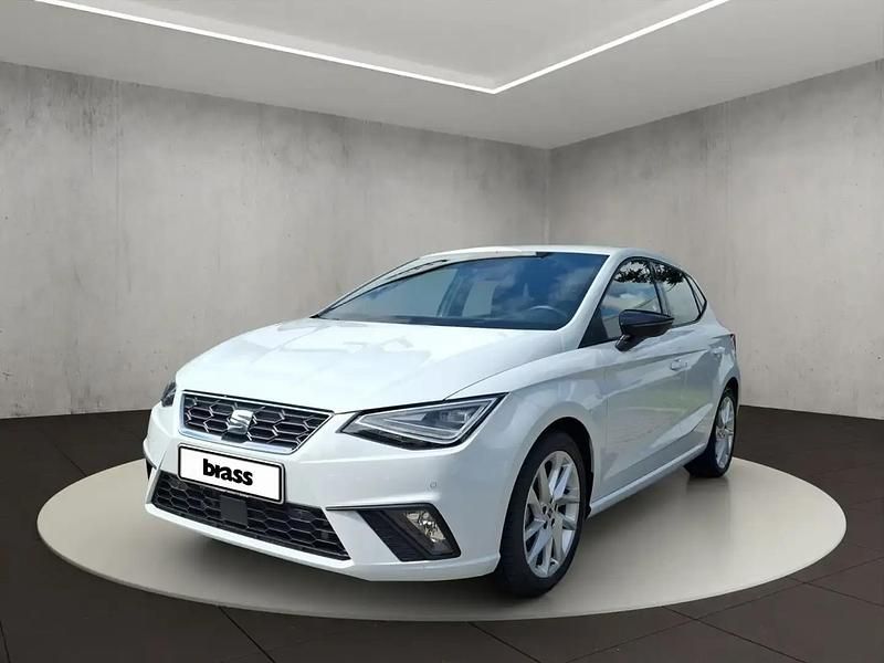Blanc Utilisé 2024 Seat Ibiza FR Berline | 22 250 € (Prix assez cher) - Image 1/4
