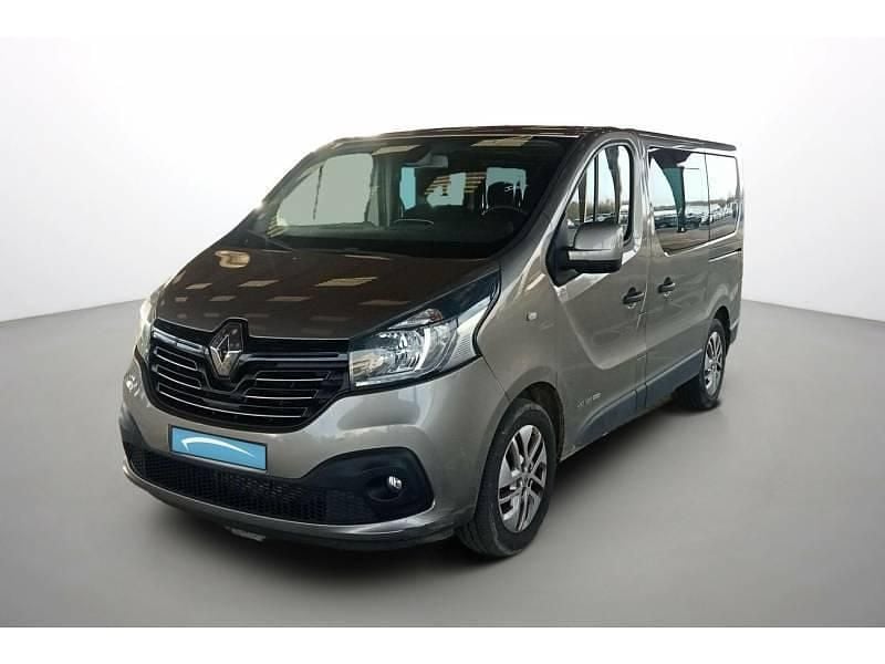 Beige Occasion 2016 Renault Trafic Intens Monospace | 20 990 € (Prix cher) - Image 1/4