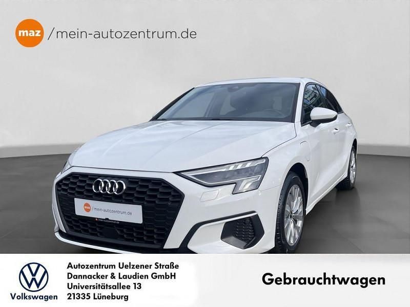 Utilisé 2024 Audi A3 Sportback e-tron Berline | 34 960 € (Prix juste) - Image 1/4