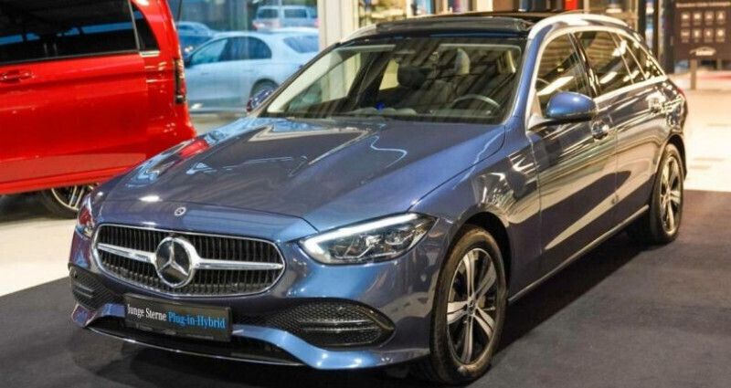 Utilisé 2023 Mercedes E300 Avantgarde Break | 45 900 € (Prix cher) - Image 1/4