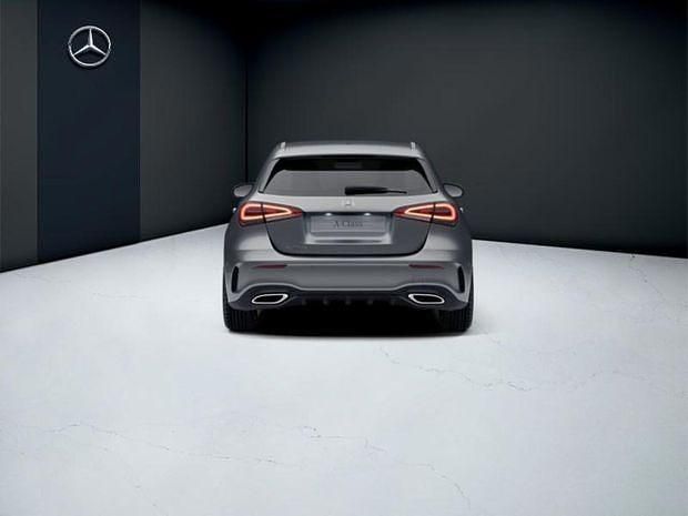 Occasion Mercedes A180 AMG line 136 ch (100 kW) 2022 Gris Berline