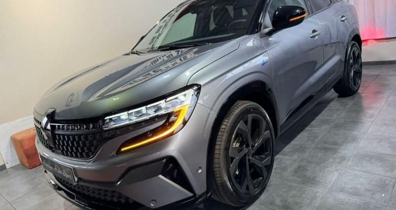 Occasion Renault Austral Techno Esprit Alpine 201 ch (147 kW) 2025 Gris SUV