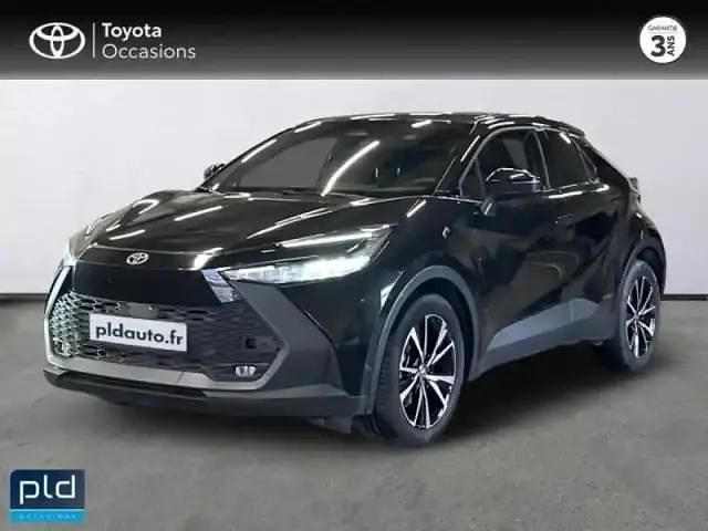 Noir intense métallisé Occasion 2024 Toyota C-HR Design SUV | 28 990 € (Prix juste) - Image 1/4