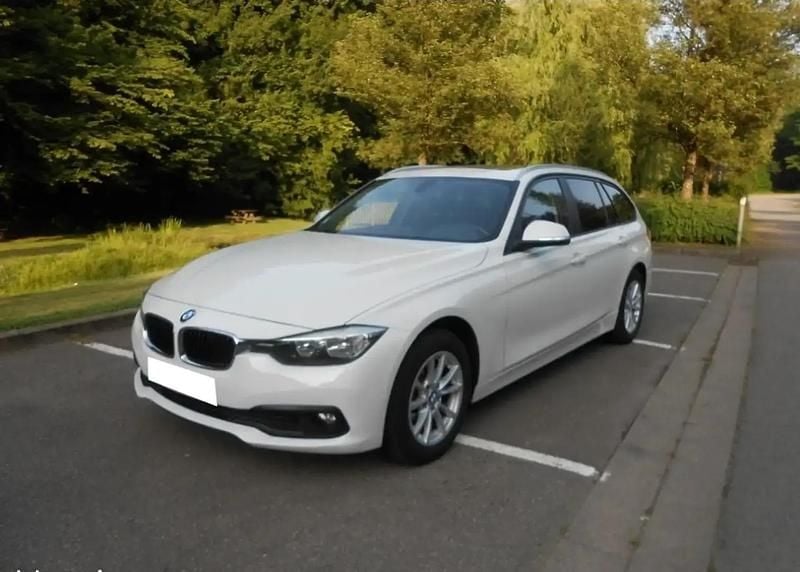 Utilisé 2015 BMW 318 Luxury Line Break | 8 500 € - Image 1/4