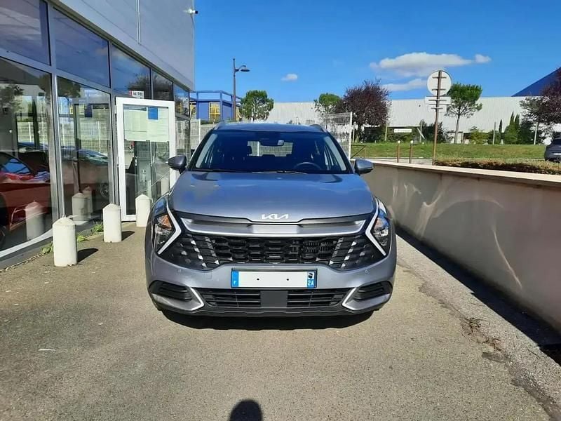 Gris Occasion 2023 Kia Sportage SUV | 28 900 € (Bon prix) - Image 1/4