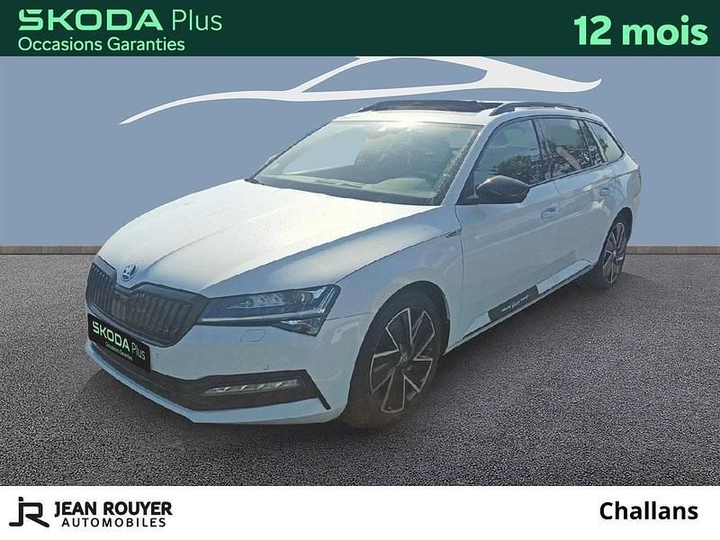 Blanc Utilisé 2022 Skoda Superb Break | 31 990 € (Bon prix) - Image 1/3