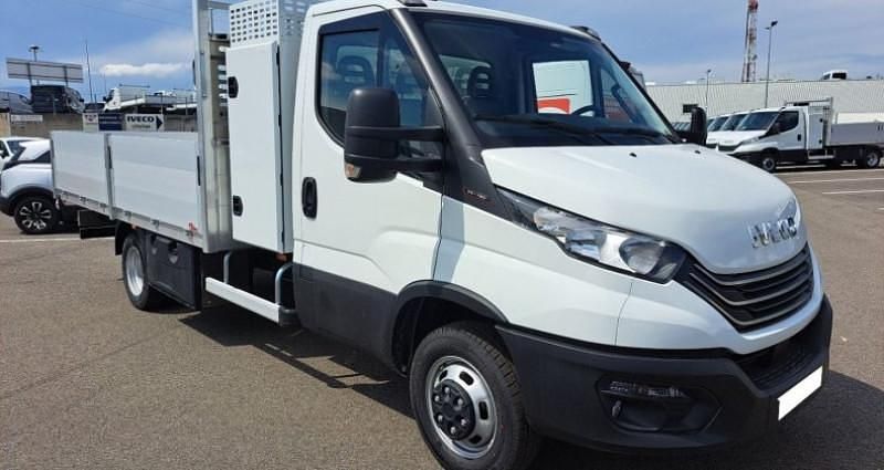 Nouvelle 2025 Iveco Daily | 61 200 € - Image 1/4