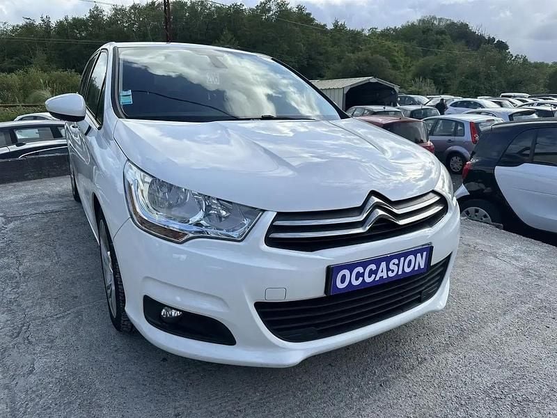 Blanc Occasion 2012 Citroën C4 Comfort Berline | 6 990 € - Image 1/4