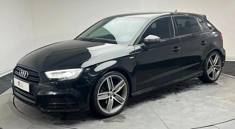 Noir Occasion 2017 Audi A3 Sport Berline | 19 490 € (Prix juste) - Image 1/4