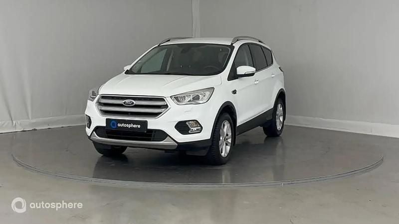 Blanc Utilisé 2019 Ford Kuga Titanium SUV | 17 999 € (Prix assez cher) - Image 1/4