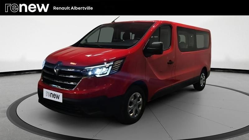 Rouge Occasion 2023 Renault Trafic Zen Monospace | 29 999 € (Prix juste) - Image 1/4