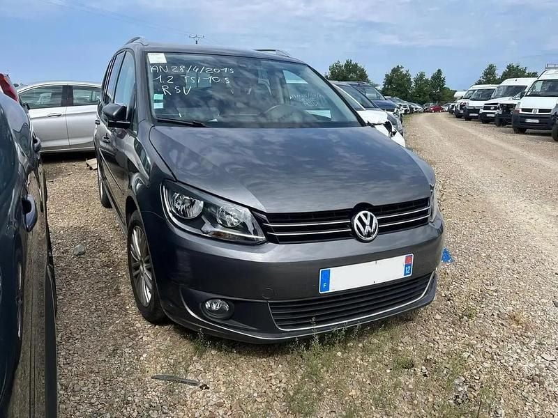 Gris Occasion 2015 VW Touran Cup Monospace | 4 790 € - Image 1/4