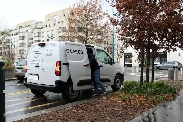 Occasion Opel Combo-e Life 100 kW (136 ch) 2024 Blanc Berline