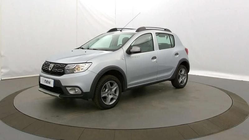 Gris Occasion 2020 Dacia Sandero Stepway Citadine | 10 990 € (Prix juste) - Image 1/4