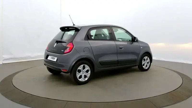 Image 2/4