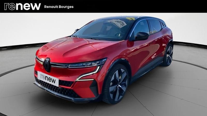 Rouge Occasion 2022 Renault Megane E-Tech Techno Berline | 21 490 € (Prix juste) - Image 1/4