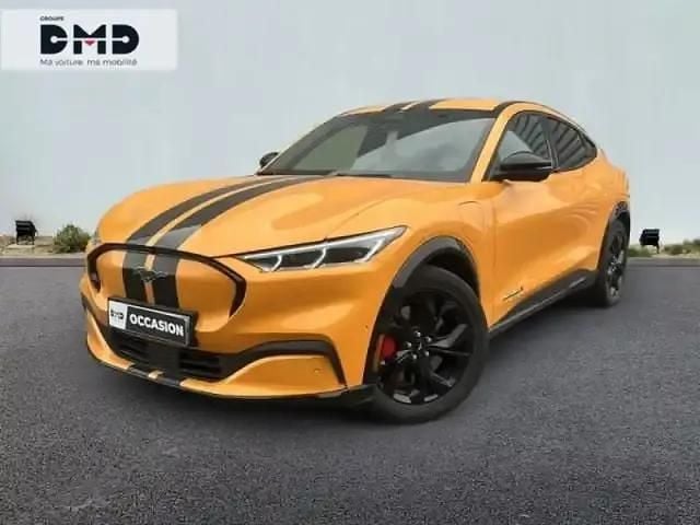 Orange Occasion 2024 Ford Mustang Mach-E Extended Range SUV | 42 590 € (Prix assez cher) - Image 1/4