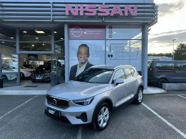 Gris Occasion 2022 Volvo XC40 Plus SUV | 27 990 € - Image 1/4