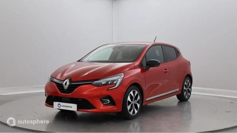 Blanc Utilisé 2023 Renault Clio V Evolution Berline | 14 999 € (Prix juste) - Image 1/4