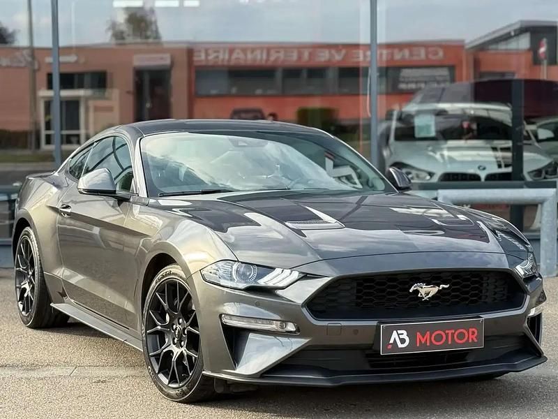 Gris Utilisé 2018 Ford Mustang Coupé | 31 990 € (Prix juste) - Image 1/4