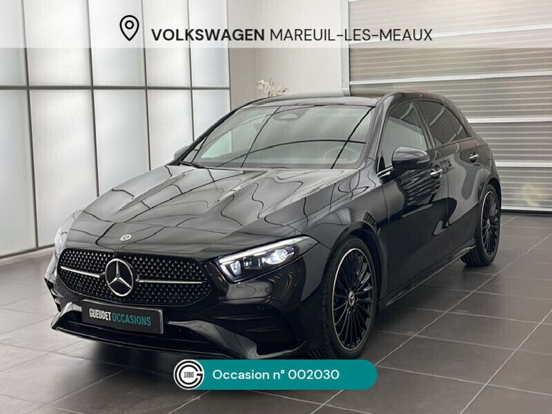 Noir Utilisé 2024 Mercedes A180 AMG line Berline | 31 990 € (Prix juste) - Image 1/4