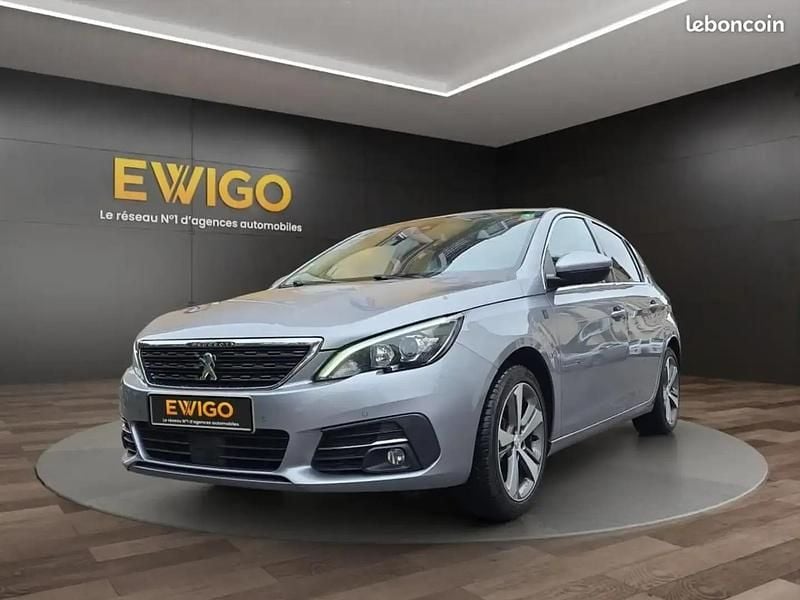 Gris Utilisé 2020 Peugeot 308 Berline | 13 990 € (Bon prix) - Image 1/4