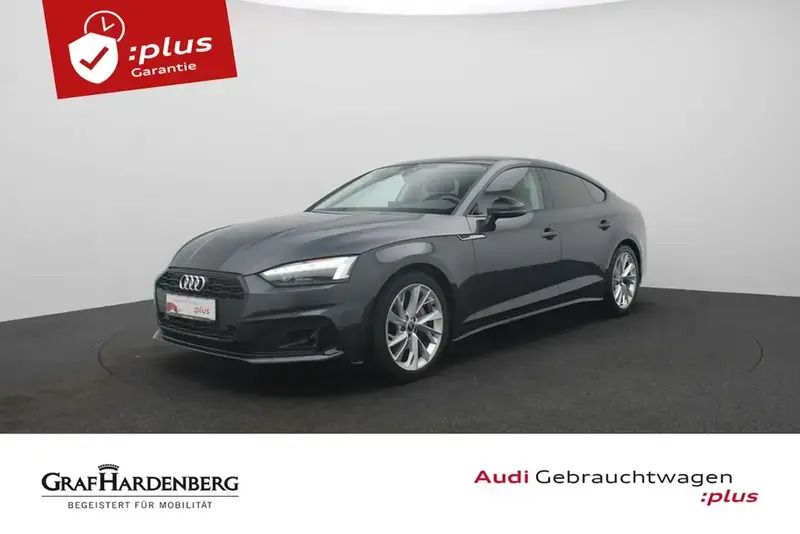Gris Utilisé 2024 Audi A5 Sportback Sport Berline | 39 980 € (Super prix) - Image 1/4