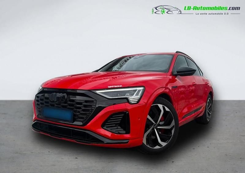 Utilisé 2023 Audi Q8 e-tron Sport SUV | 78 300 € (Prix cher) - Image 1/4