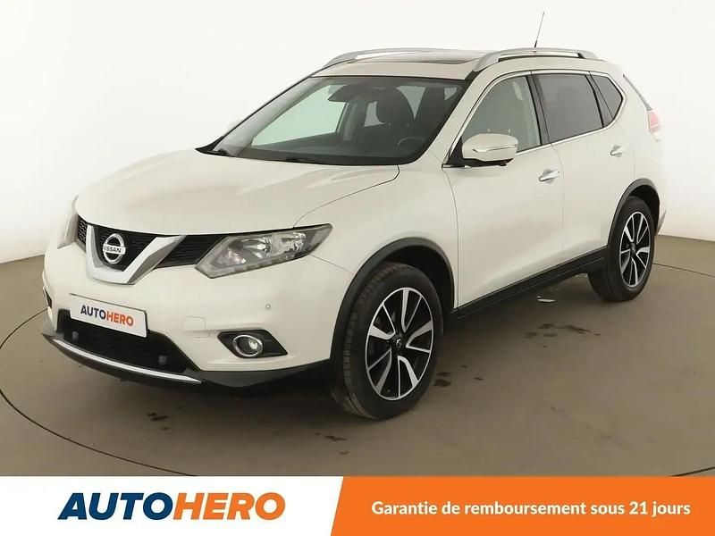 Blanc Occasion 2016 Nissan X-Trail N-Connecta SUV | 15 990 € (Prix juste) - Image 1/2