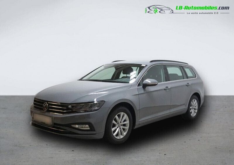 Utilisé 2022 VW Passat Break | 26 100 € (Prix juste) - Image 1/4