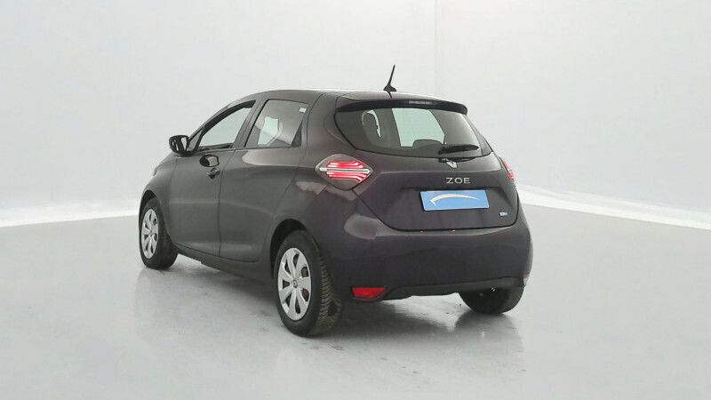 Image 3/4