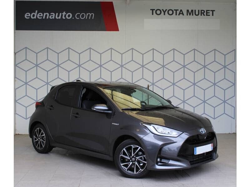 Utilisé 2024 Toyota Yaris Hybrid Design Citadine | 22 190 € (Prix juste) - Image 1/2