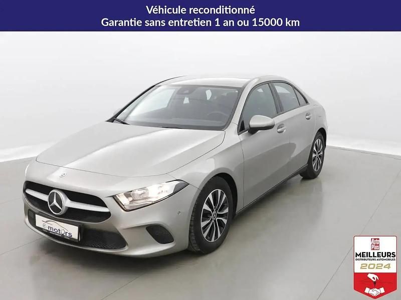 Blanc Utilisé 2020 Mercedes A180 Style Berline | 22 900 € (Prix assez cher) - Image 1/4