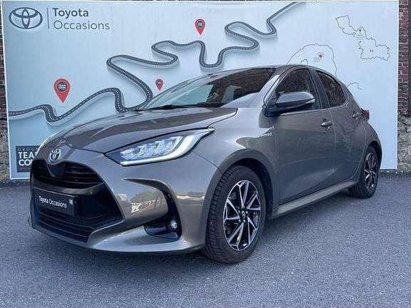 Utilisé 2020 Toyota Yaris Hybrid Design Berline | 18 990 € (Prix juste) - Image 1/1