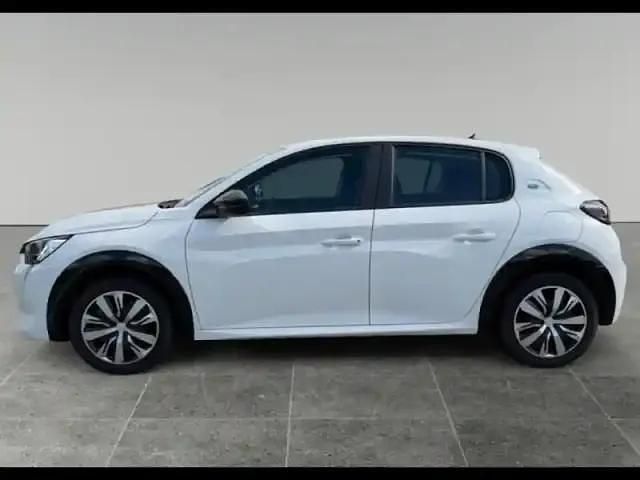 Occasion Peugeot e-208 Active 100 kW (137 ch) 2022 Blanc Citadine