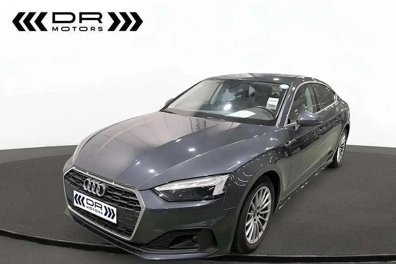 Gris Utilisé 2021 Audi A5 Sportback Business Berline | 26 995 € (Super prix) - Image 1/4