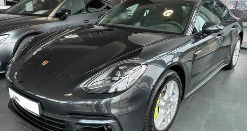 Utilisé 2019 Porsche Panamera Berline | 71 890 € (Prix juste) - Image 1/4