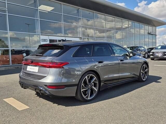 Nouvelle Audi A6 e-tron S-Line 269 kW (367 ch) 2025 Gris daytona nacré Break