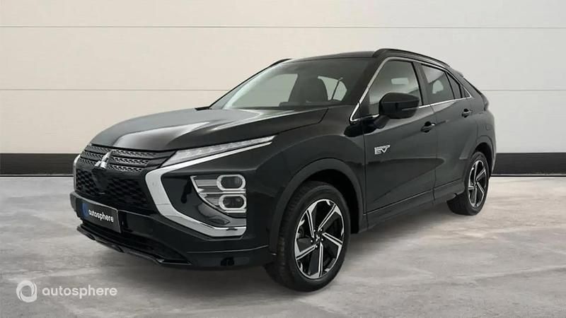 Noir Occasion 2023 Mitsubishi Eclipse Cross Intense SUV | 29 499 € (Prix juste) - Image 1/4